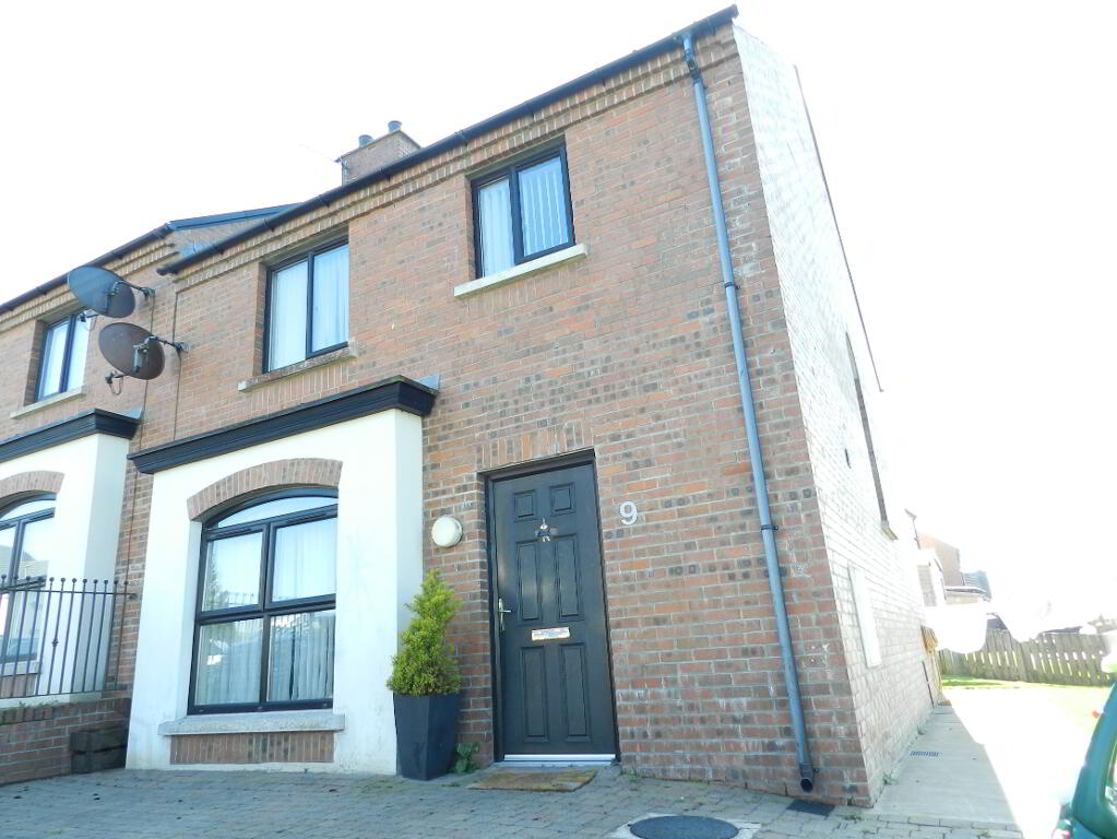 9 Woodland Mews, Derry