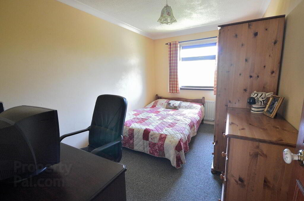 Photo 17 of 19 Greenland Drive, Bangor