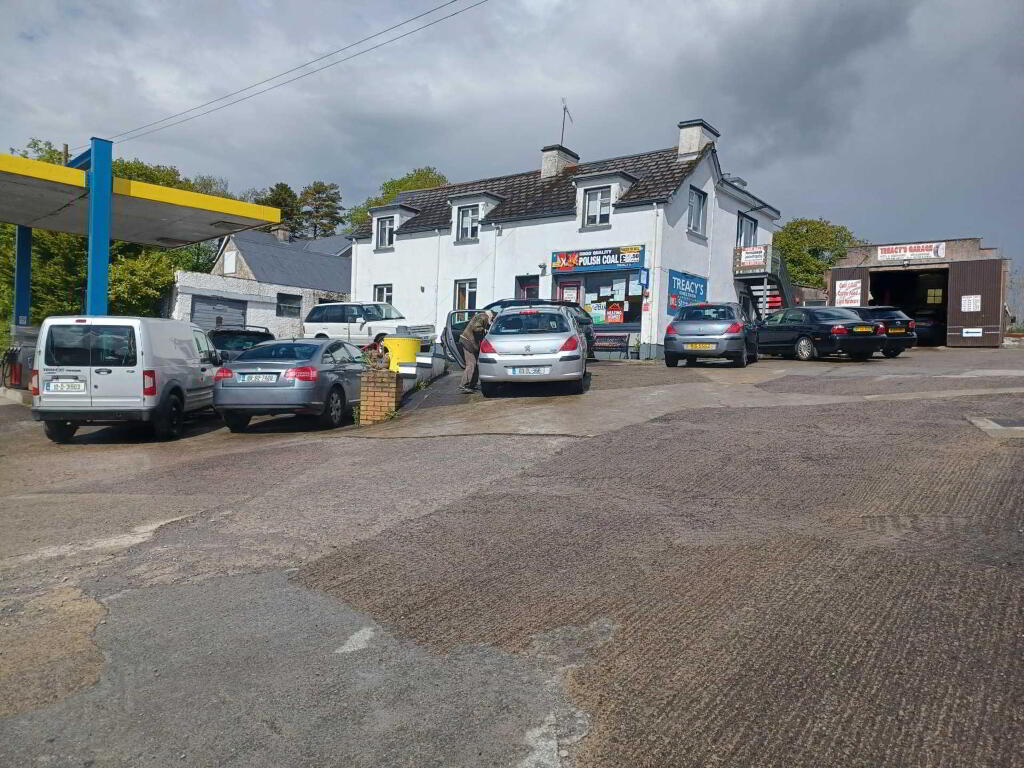 Tracey`s Garage And Shop, Brollagh Road, Garrison, Enniskillen, BT93 4AE