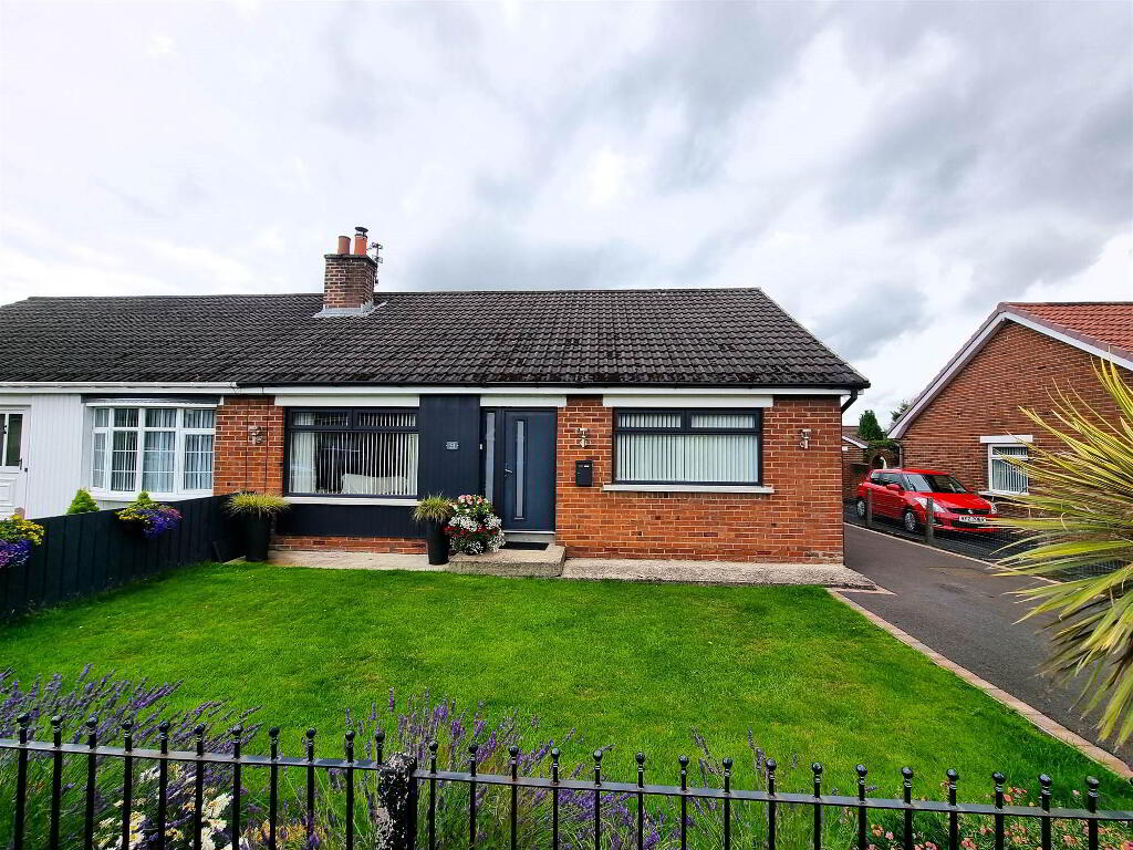 9 Oxford Avenue, Lisburn