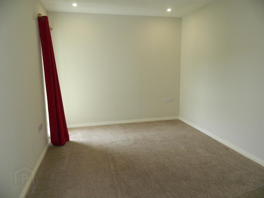 Photograph 6, 19 Gorran Mews