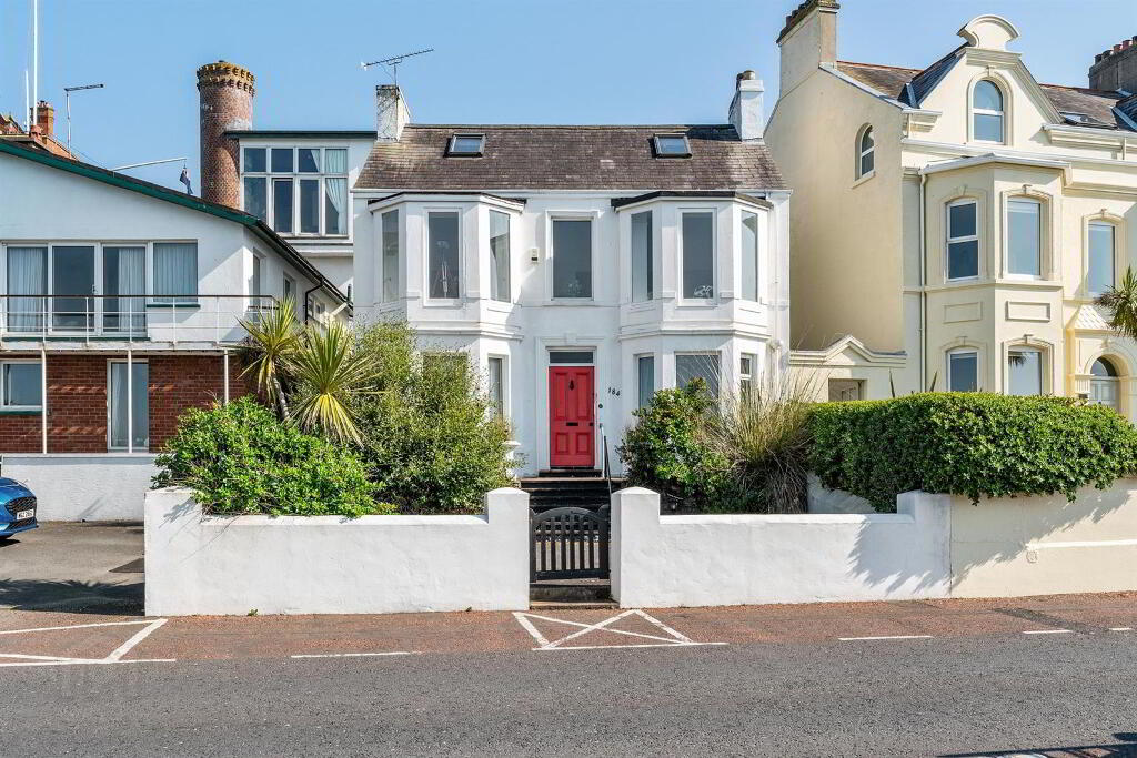 184 Seacliff Road, Bangor