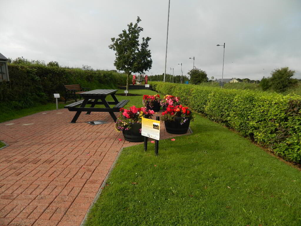 Photograph 15, 9 Gullivers Lane