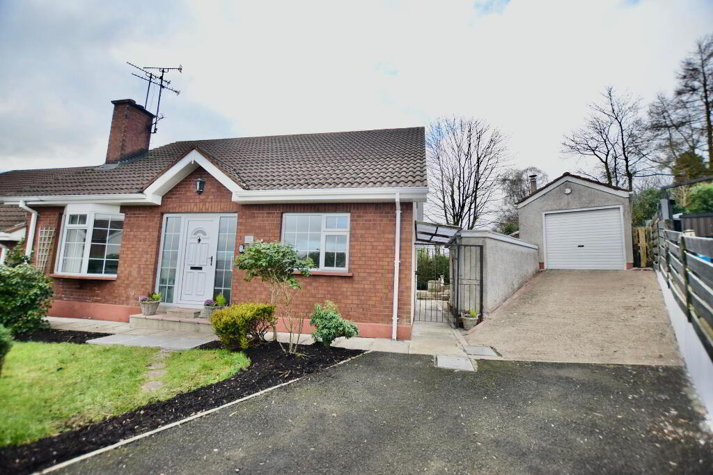 Photo 1 of 28 Tullagh View, Cookstown