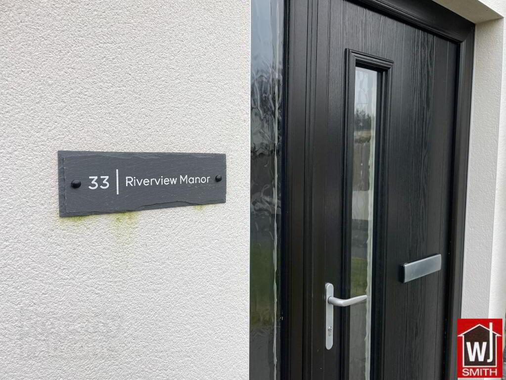 Photo 2 of 33 Riverview Manor, Castlederg