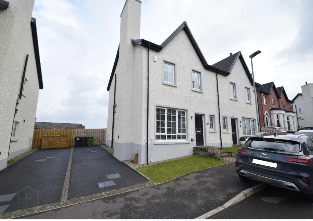 41 Fairfields Manor, Lisburn
