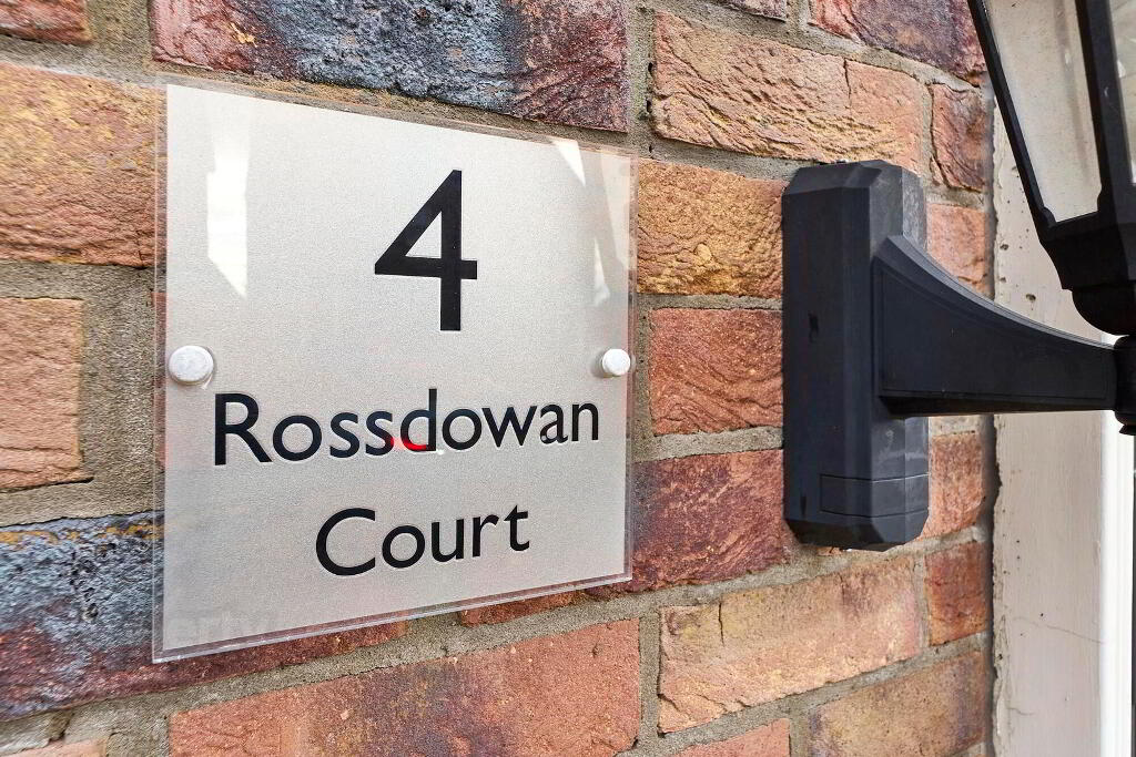 Photo 3 of 4 Rossdowan Court, Bangor