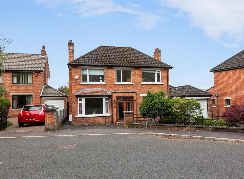 19 Fairway Gardens, Malone, Belfast