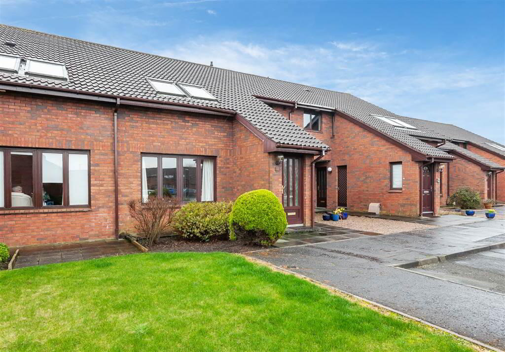 32 Drumkeen Court, Belfast