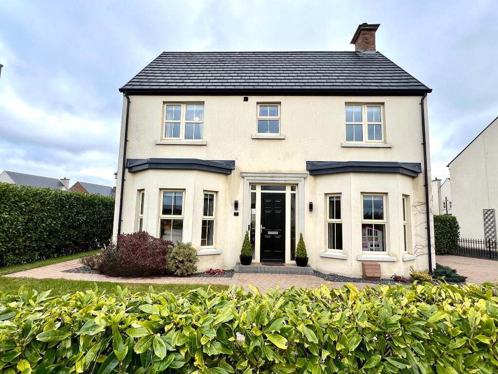 5 Oak Country Manor, Waterside, Derry