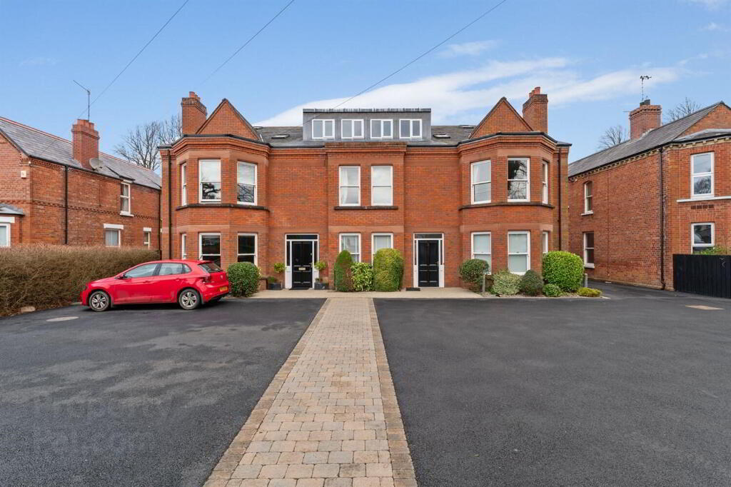 Apt 4, 96 Balmoral Avenue, Belfast