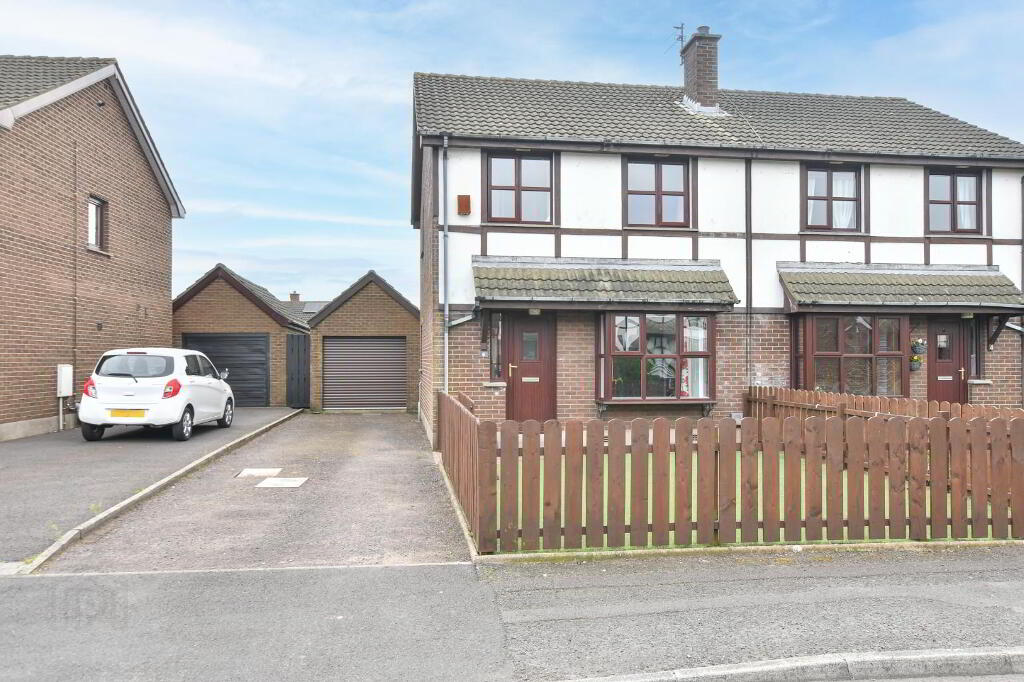 6 Hampton Park, Bangor