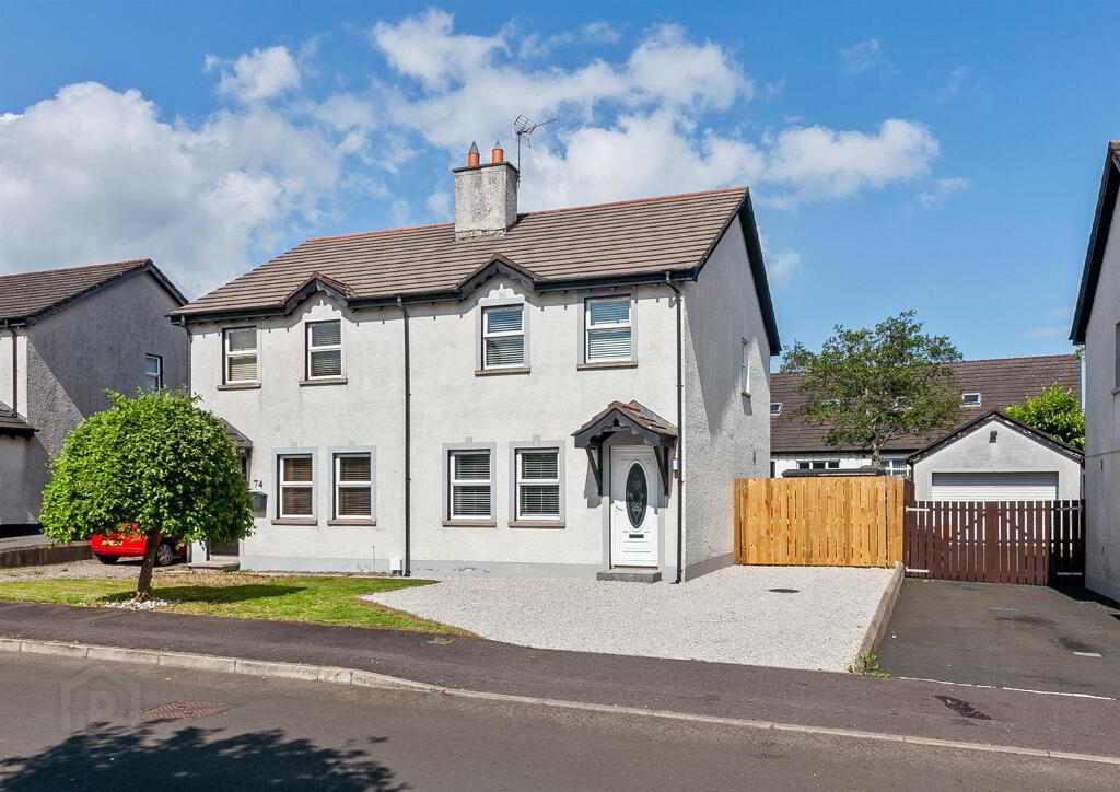 72 Huntingdale Green, Ballyclare