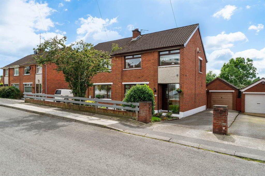 9 Dalton Drive, Comber, Newtownards