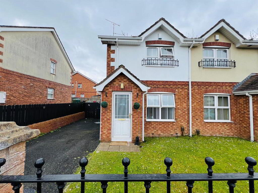 13 Summer Meadows Mews, L'Derry