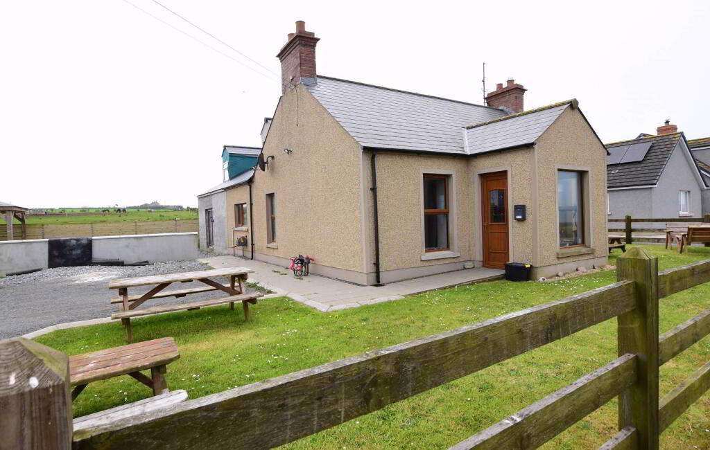 Photo 1 of 261 Harbour Road, Ballyhalbert, Newtownards