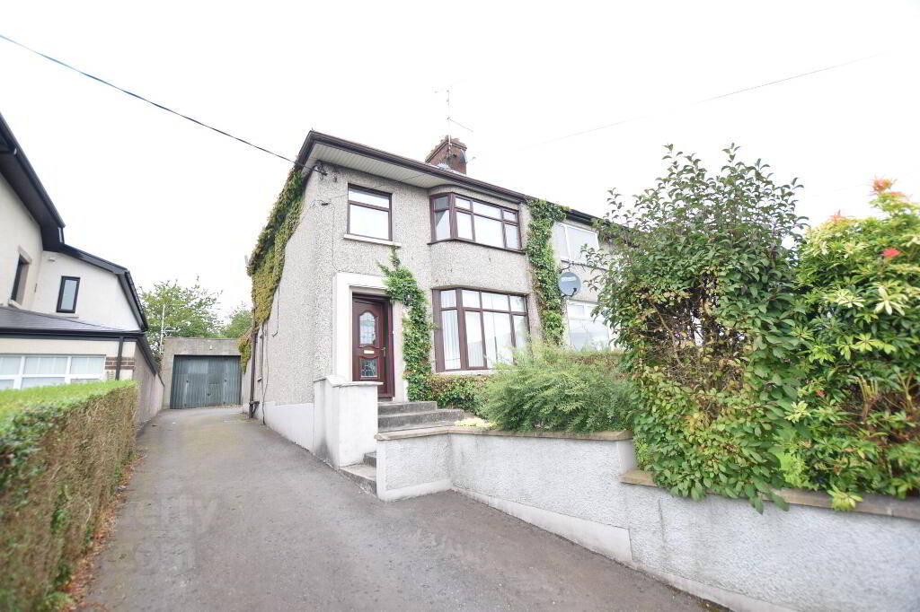 Photo 1 of 11 Fairhill Road, Cookstown