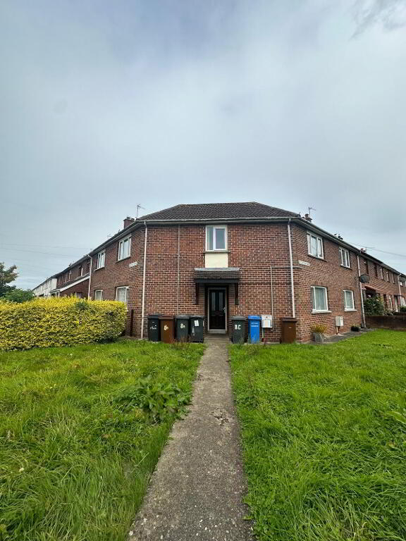 Photo 1 of 8d Greenview Way, Antrim