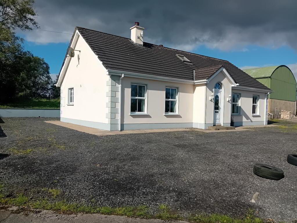 Photo 1 of 14 Blackwater Road, Dromore