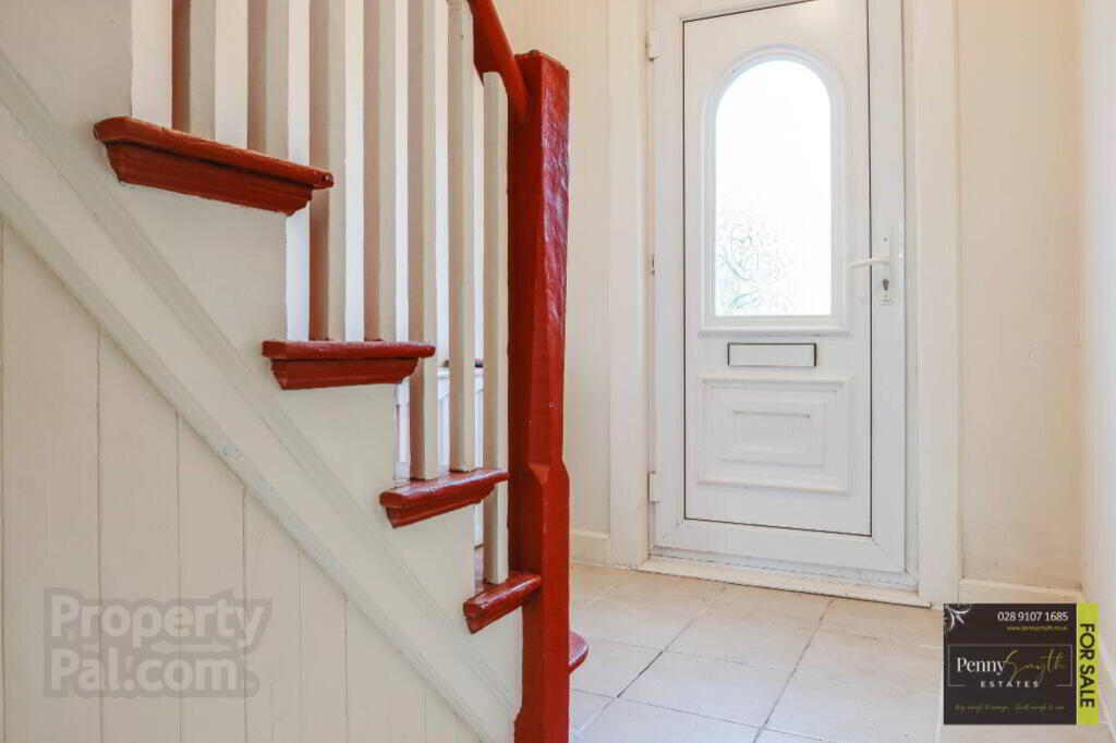 Photo 3 of 18 Oakwood Avenue, Bangor