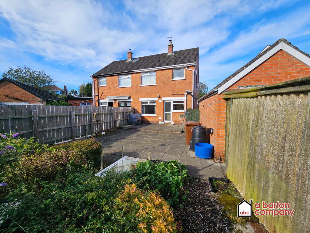 Photo 15 of 11 Carwood Way, Burnthill, Newtownabbey