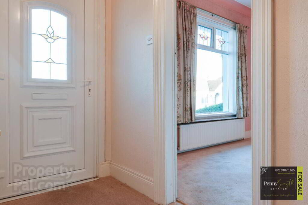 Photo 9 of 7 Hazeldene Gardens, Bangor
