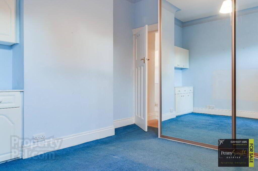 Photo 15 of 7 Hazeldene Gardens, Bangor