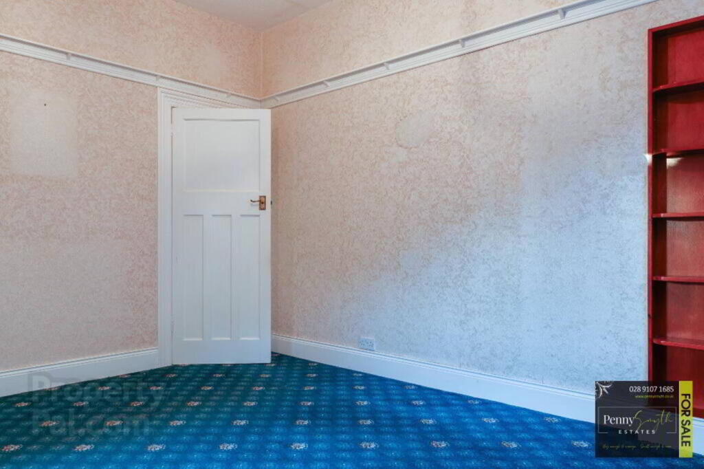 Photo 20 of 7 Hazeldene Gardens, Bangor