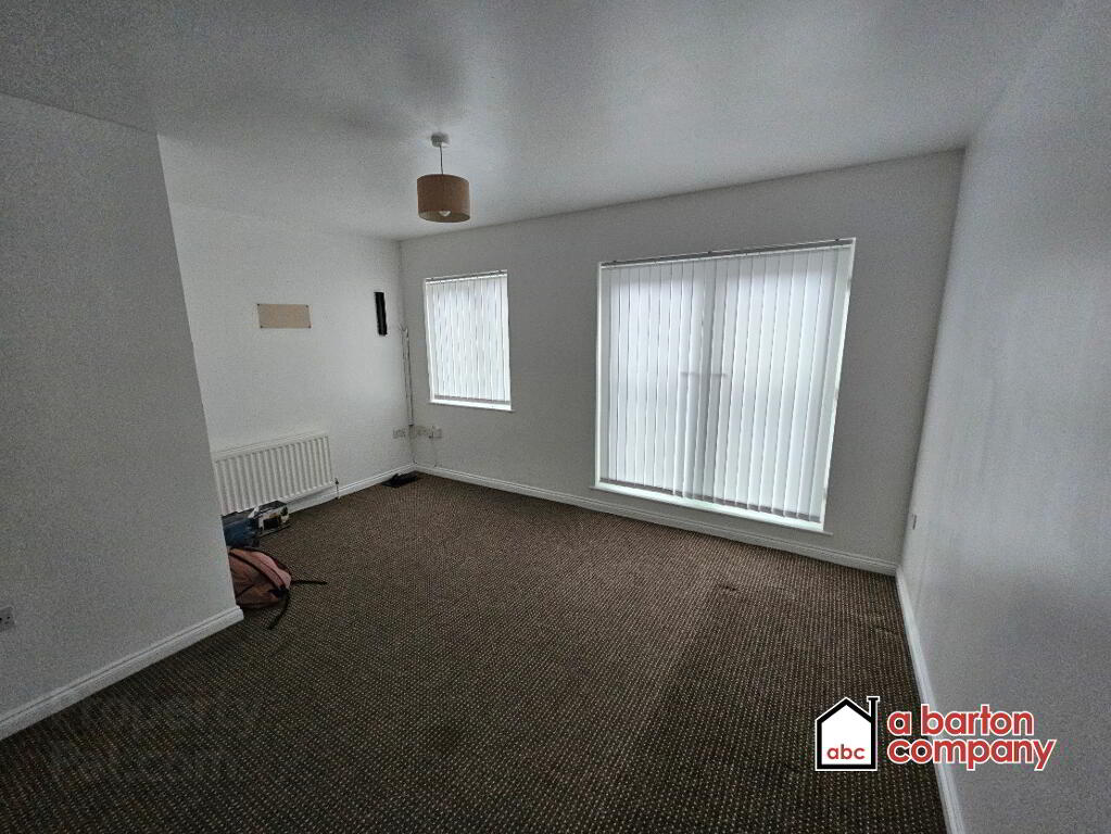 Photo 4 of 173 Church Road, Glengormley, Newtownabbey