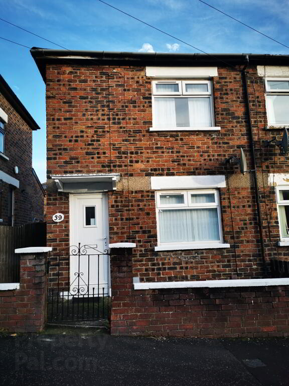 Photo 1 of 39 Dhu Varren Crescent, Belfast