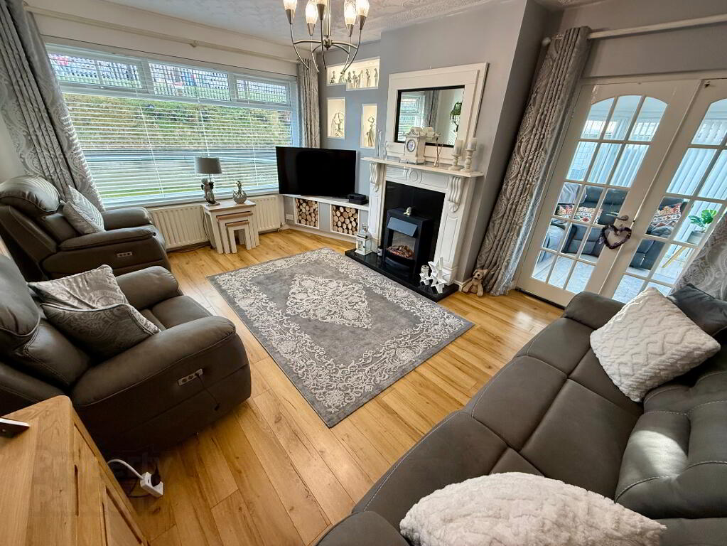 Photo 4 of 22 Cranford Crescent, Lisnagelvin, L’derry