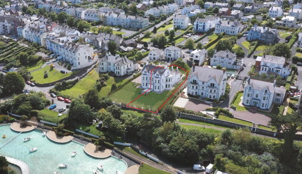 Augustaville, 62 Princetown Road, Bangor, BT20 3TD