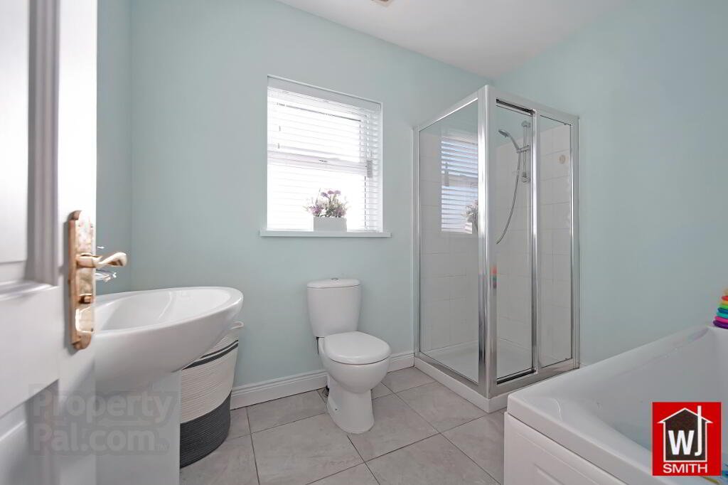 Photo 33 of 60 Elmwood Green, Castlederg