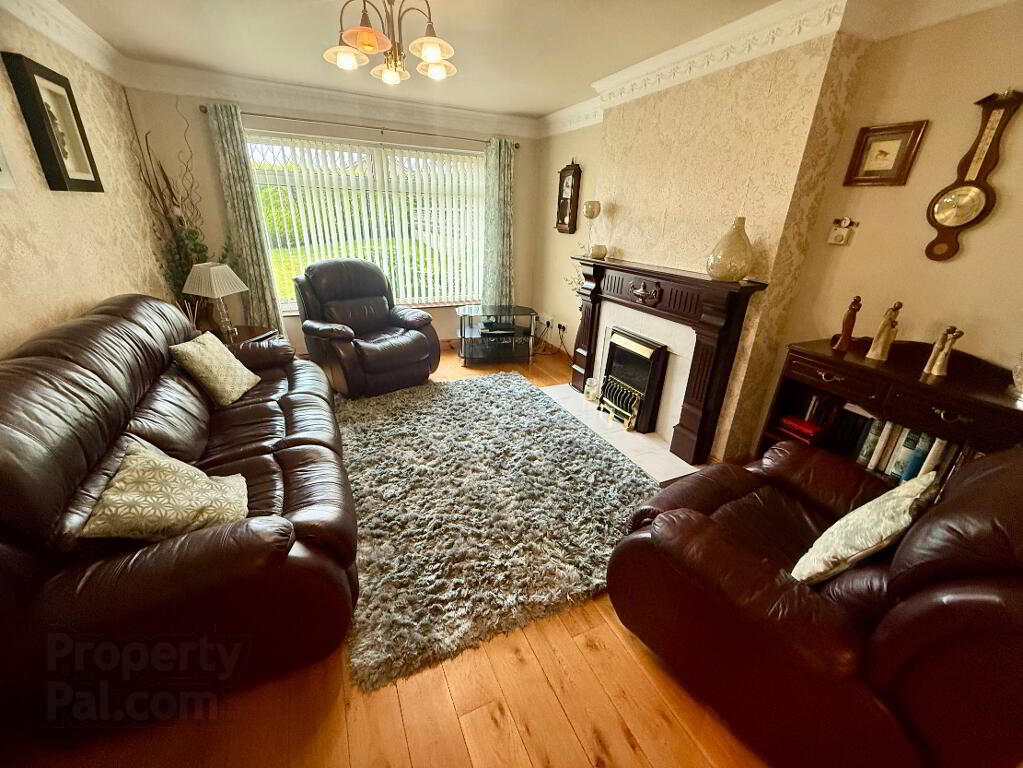 Photo 3 of 20 Cloverhill Avenue, Drumahoe, L’derry