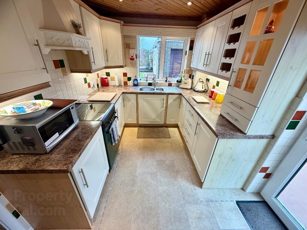 Photo 4 of 20 Cloverhill Avenue, Drumahoe, L’derry
