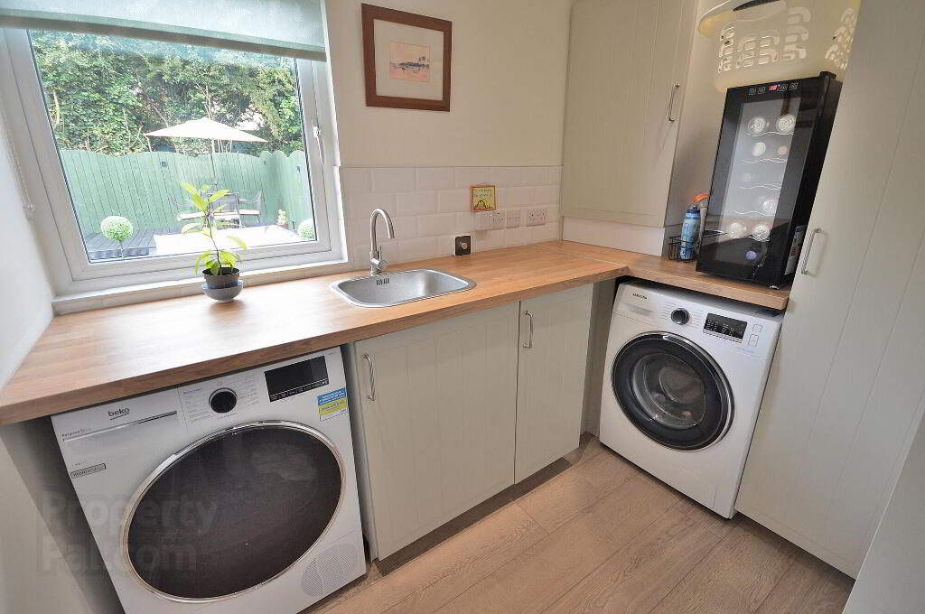 Photo 10 of 8 Brookvale Avenue, Bangor