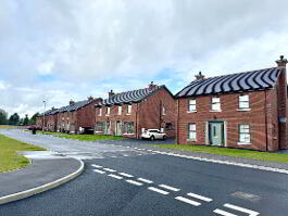 Photo 2 of Linen Grove, L'Derry