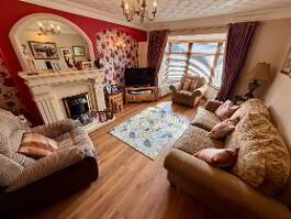 Photo 2 of 45 Faughan Crescent, Drumahoe, L’derry