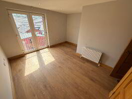 Photo 11 of 2a Maureen Avenue, City Centre, L'Derry