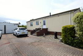 Photo 1 of 9 Kingfisher Way, Ballyhalbert, Newtownards