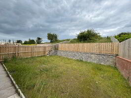 Photo 12 of  19 Donegall Grove, Whitehead