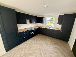 Photo 3 of 17a Foyle Crescent, Newbuildings, L'Derry