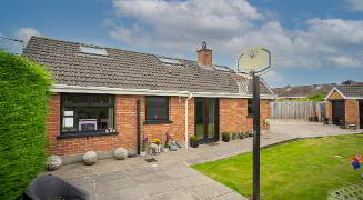 Photograph 1, 7 Carwood Parade