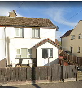 Photograph 1, 17 Munro Villas 