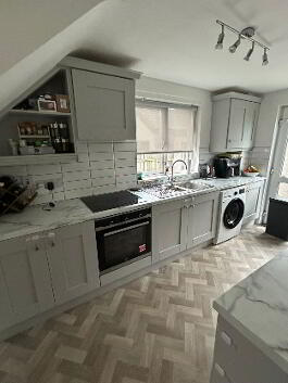 Photo 6 of 14 Mourne View Avenue, Newcastle