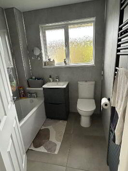 Photo 15 of 14 Mourne View Avenue, Newcastle