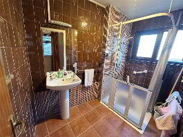 Photo 13 of 18 Kilmorey Street, Newry