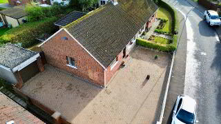 Photo 15 of 4 Rossdowney Drive, Lisnagelvin, L'Derry