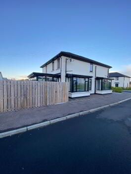 Photo 6 of 40 Tollymore Brae, Newcastle