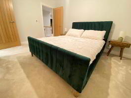 Photo 29 of 40 Tollymore Brae, Newcastle